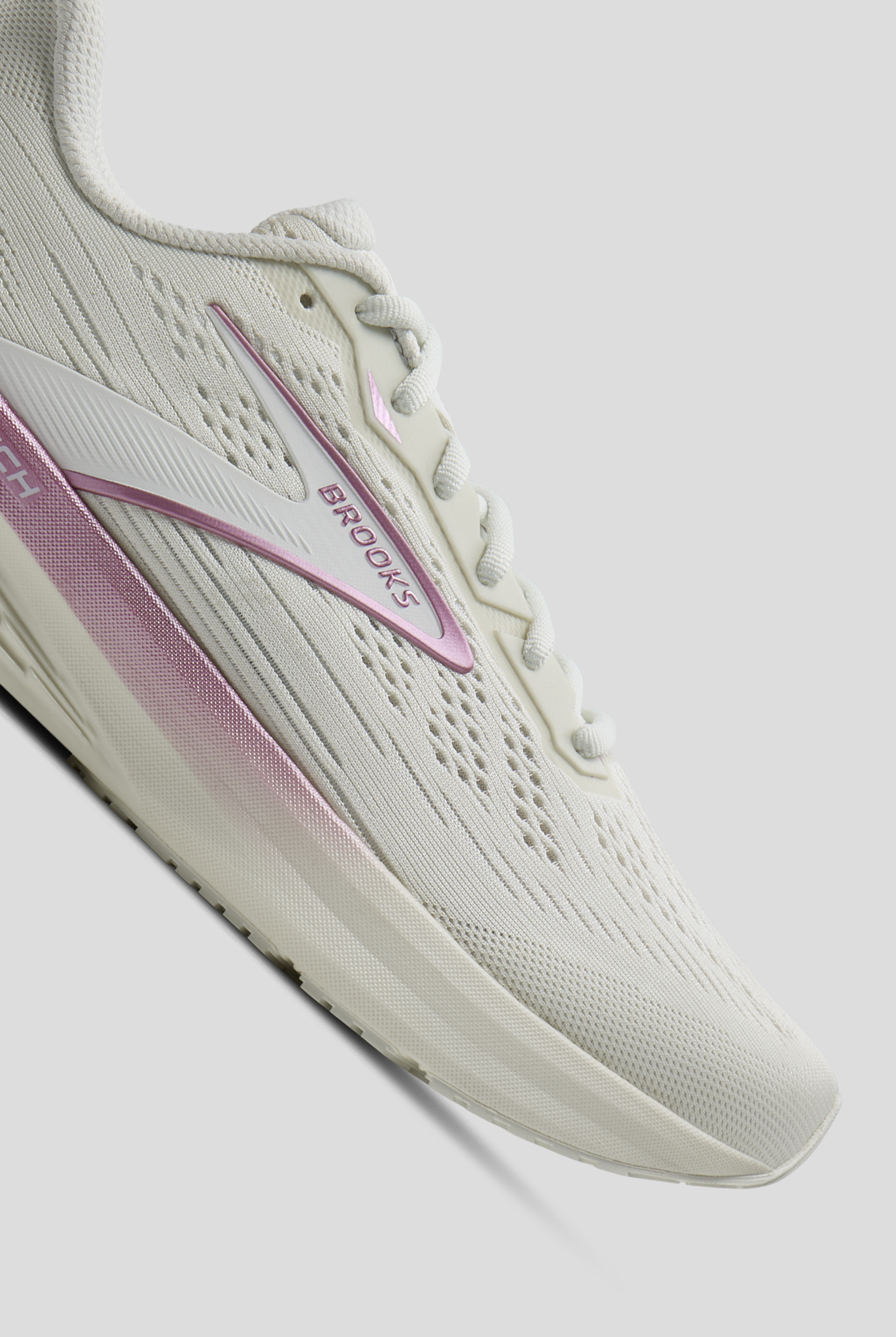 Brooks Women's Launch 12 Bluewash/Pink Athletic Lace Up Shoes