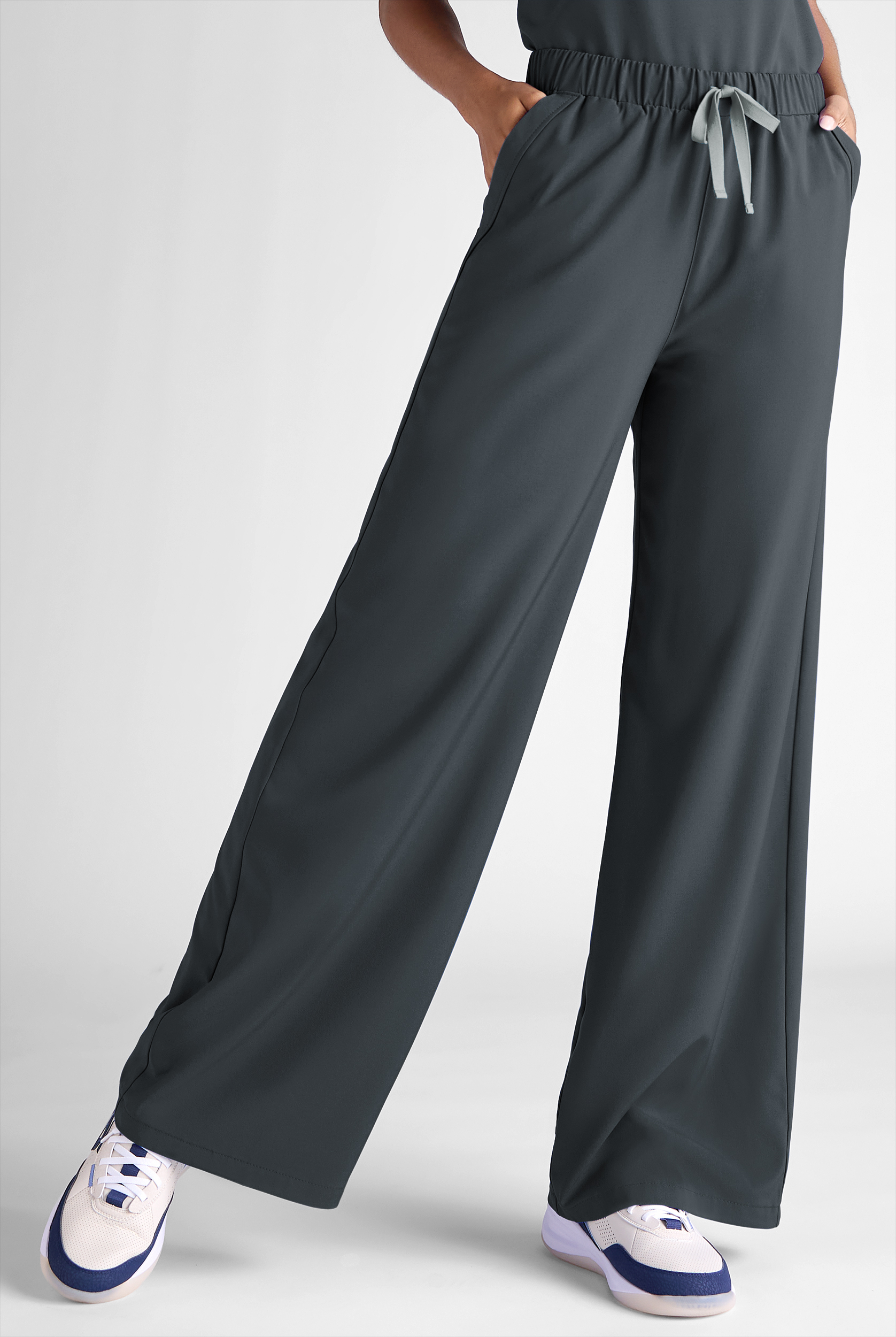 Easy STRETCH Hunter Women's 6-Pocket Relaxed Fit Wide Leg Scrub Pant - Petite
