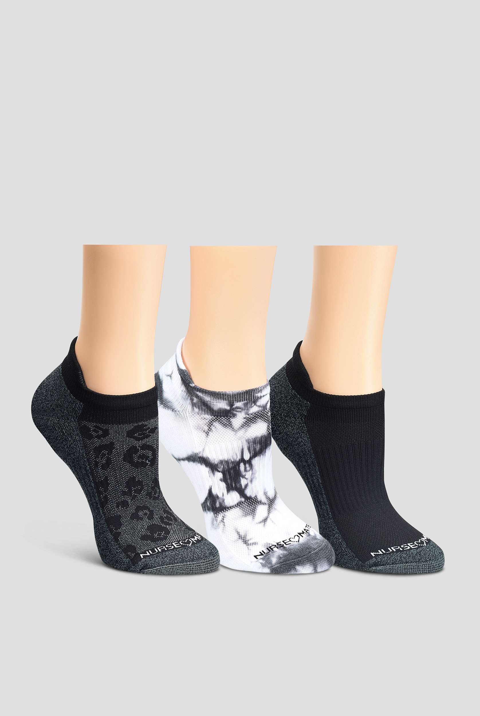 Paquete con 5 pares de calcetines tobilleros Nurse Mates Black Pattern con soporte para el arco