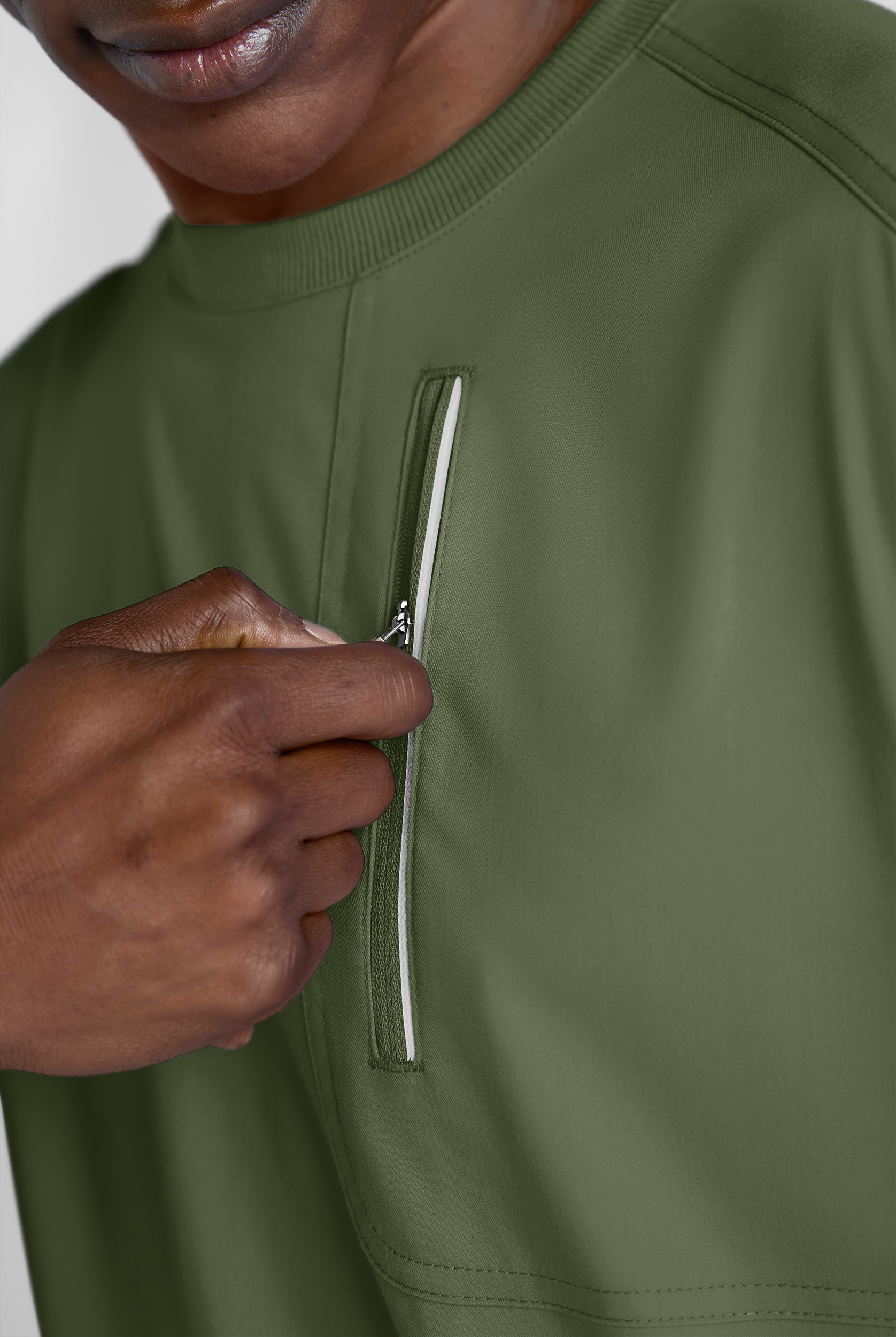 Advantage STRETCH Men's 3-Pocket Crew Neck Scrub Top