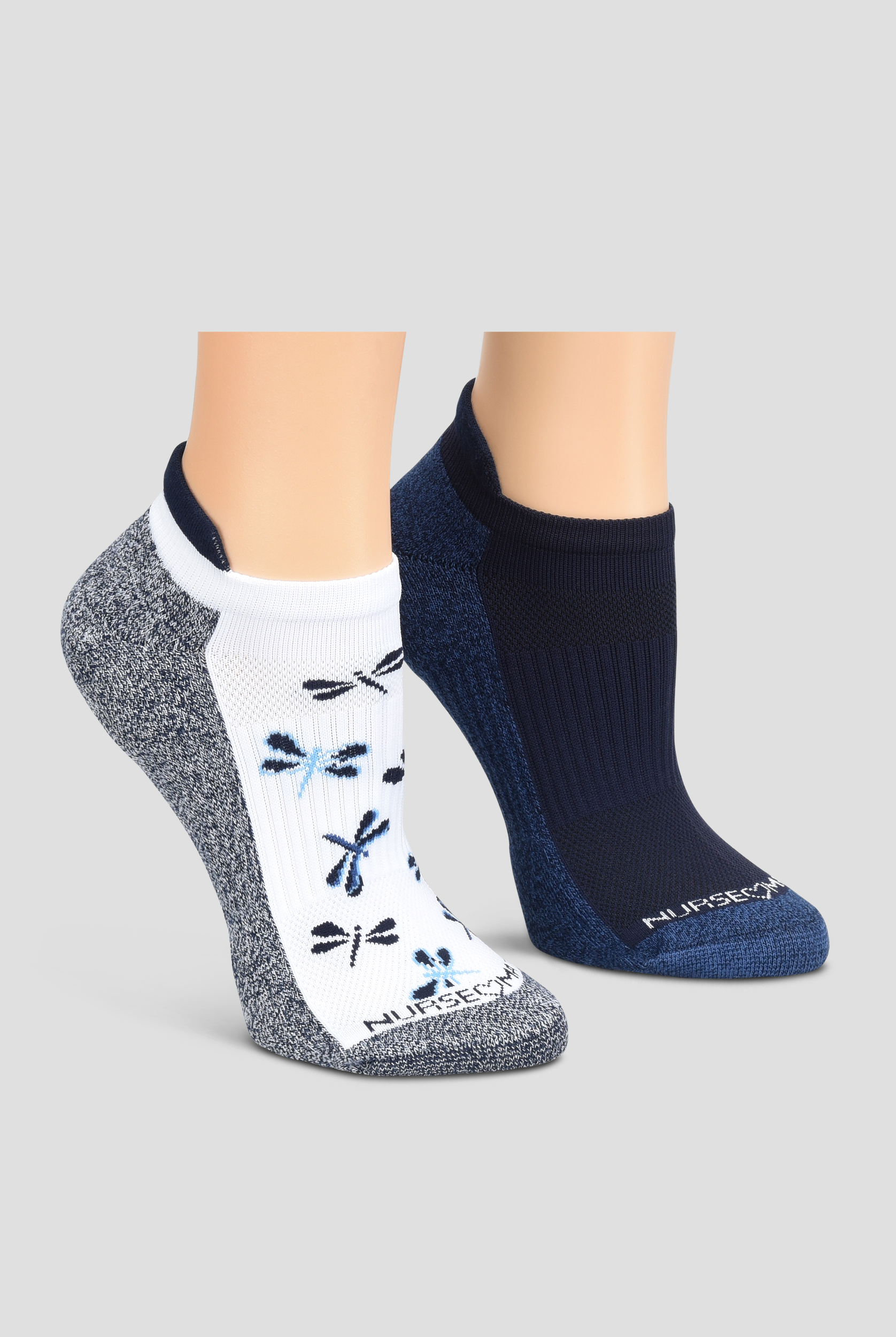 Paquete con 2 pares de calcetines tobilleros Nurse Mates Navy Combo con soporte del arco para mujer