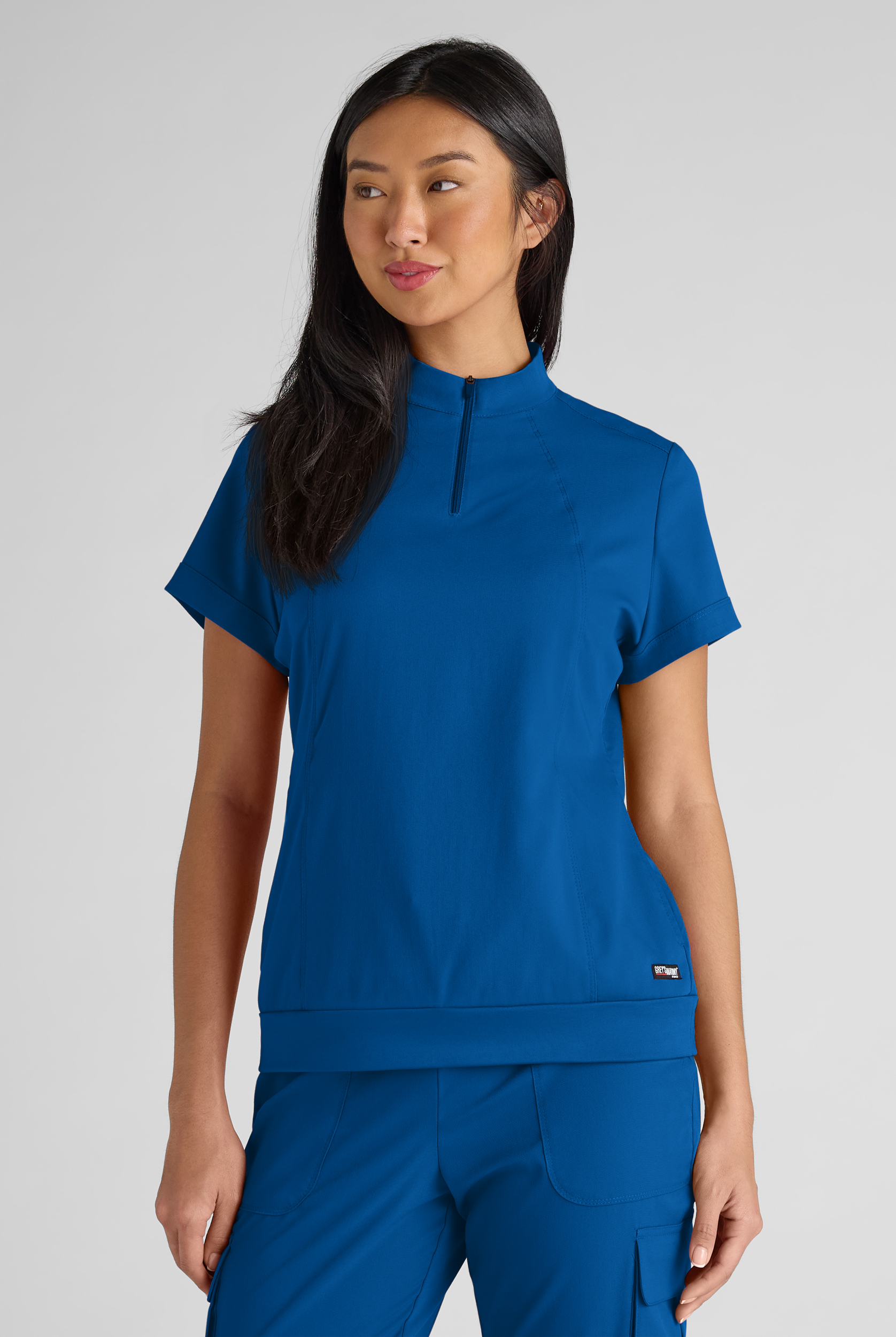 Grey's Anatomy by Barco Emerge Rowen Women's 2-Pocket STRETCH Banded Bottom Zip Scrub Top