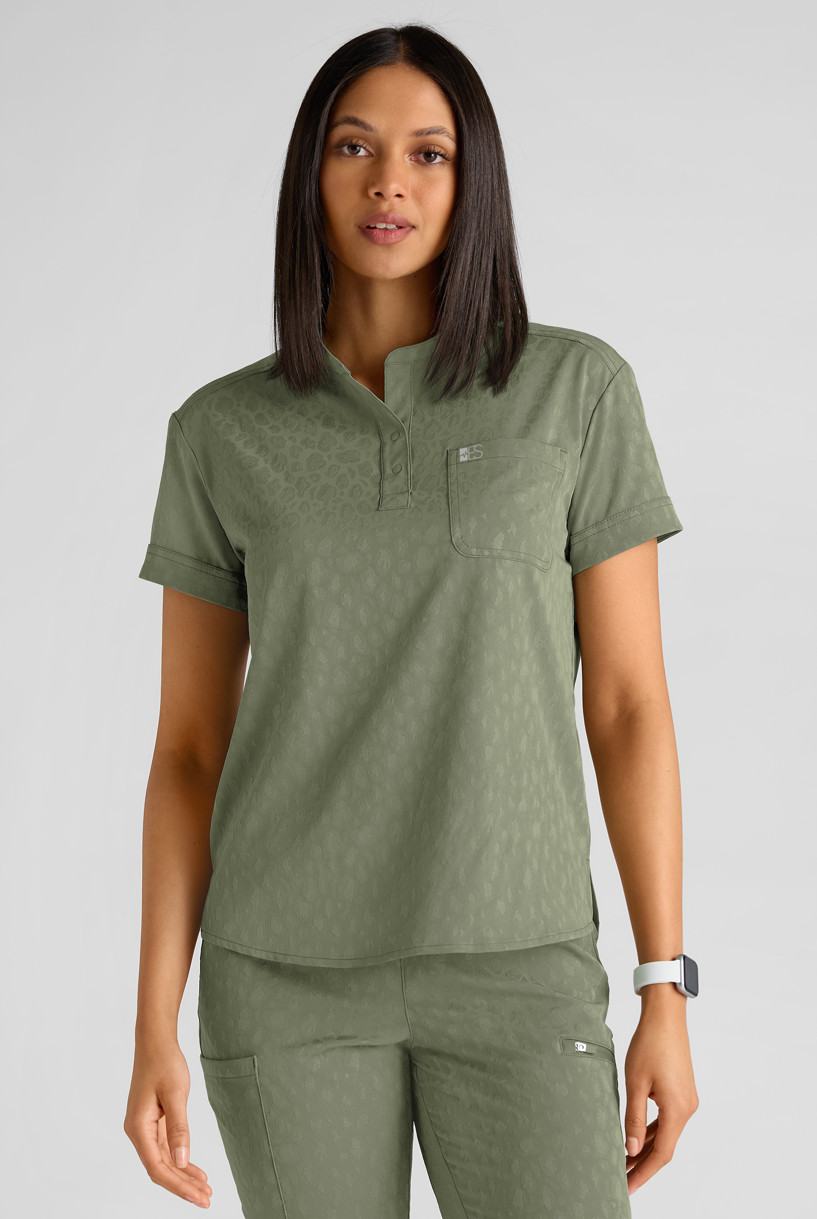 Easy STRETCH Bella Women's Jacquard 1-Pocket Henley Scrub Top