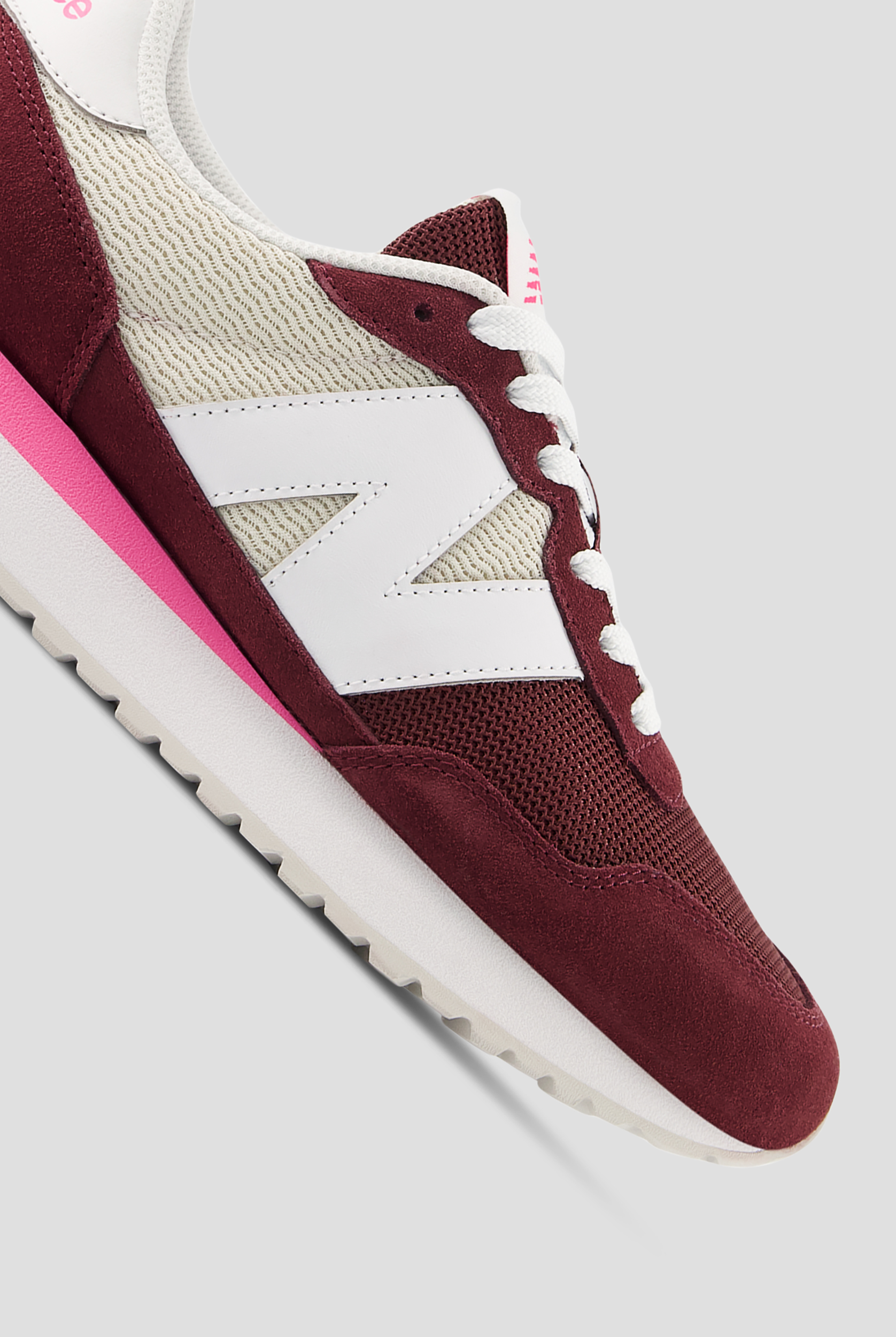 New Balance Women's 237 Burgundy / Linen Athletic Lace Up Shoes